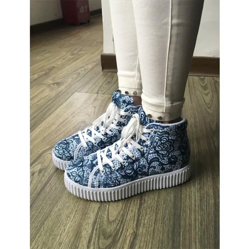 Shoes AdTec high-top platform sneakers, blue floral print with white laces and thick white soles