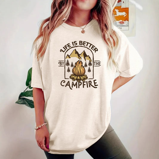 Camiseta de camping estampada de manga corta