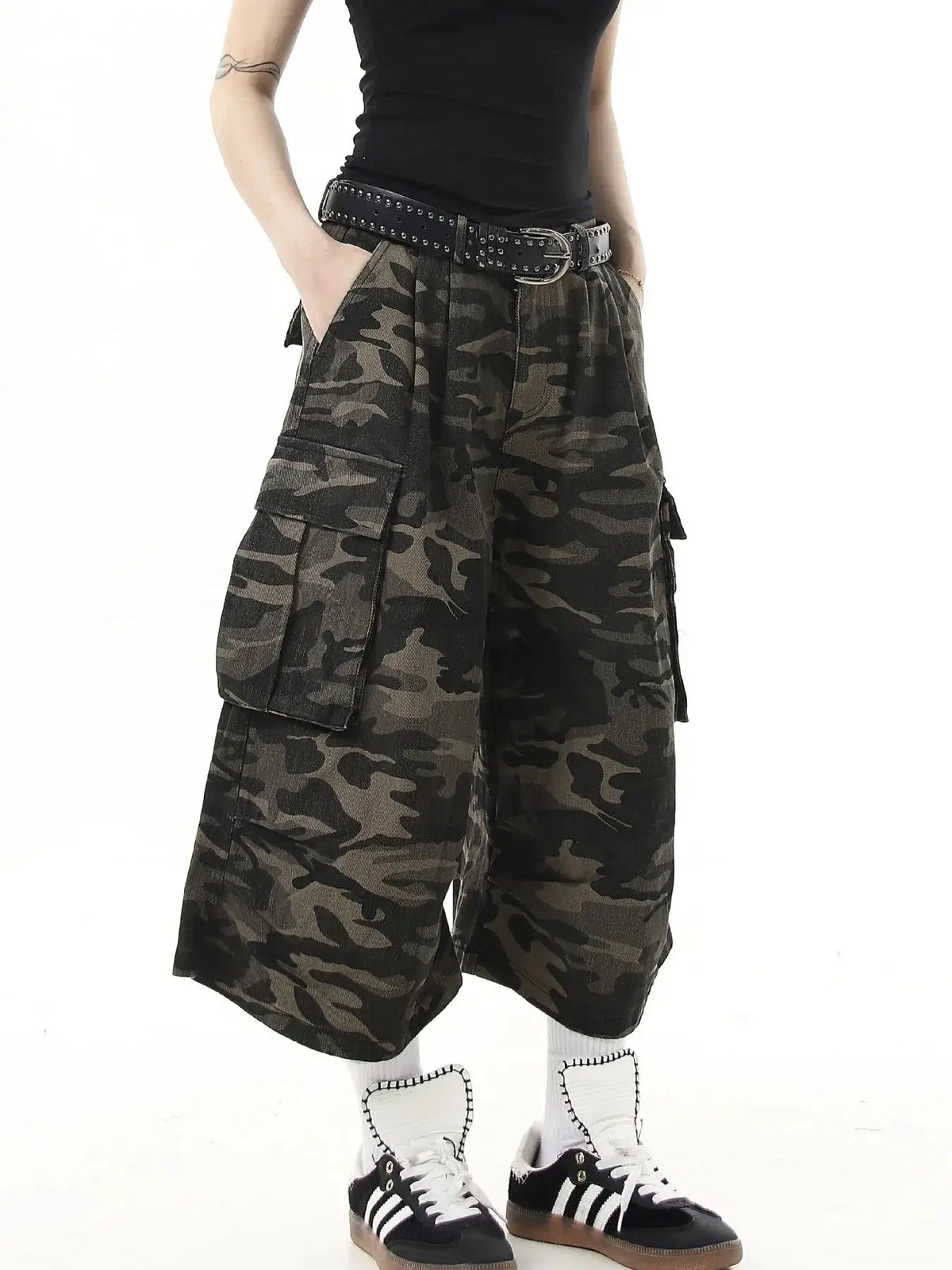 Men's camouflage cargo denim shorts plus size, cotton-polyester blend, by Trendsi