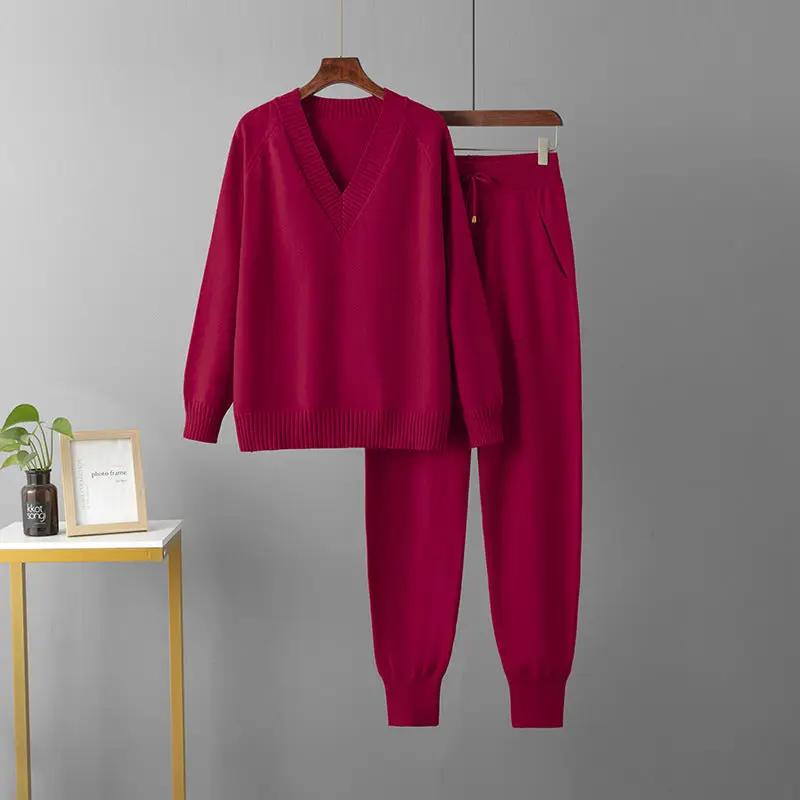 Classic V-Neck Sweater and Pants Set, 2-piece magenta breathable knitwear