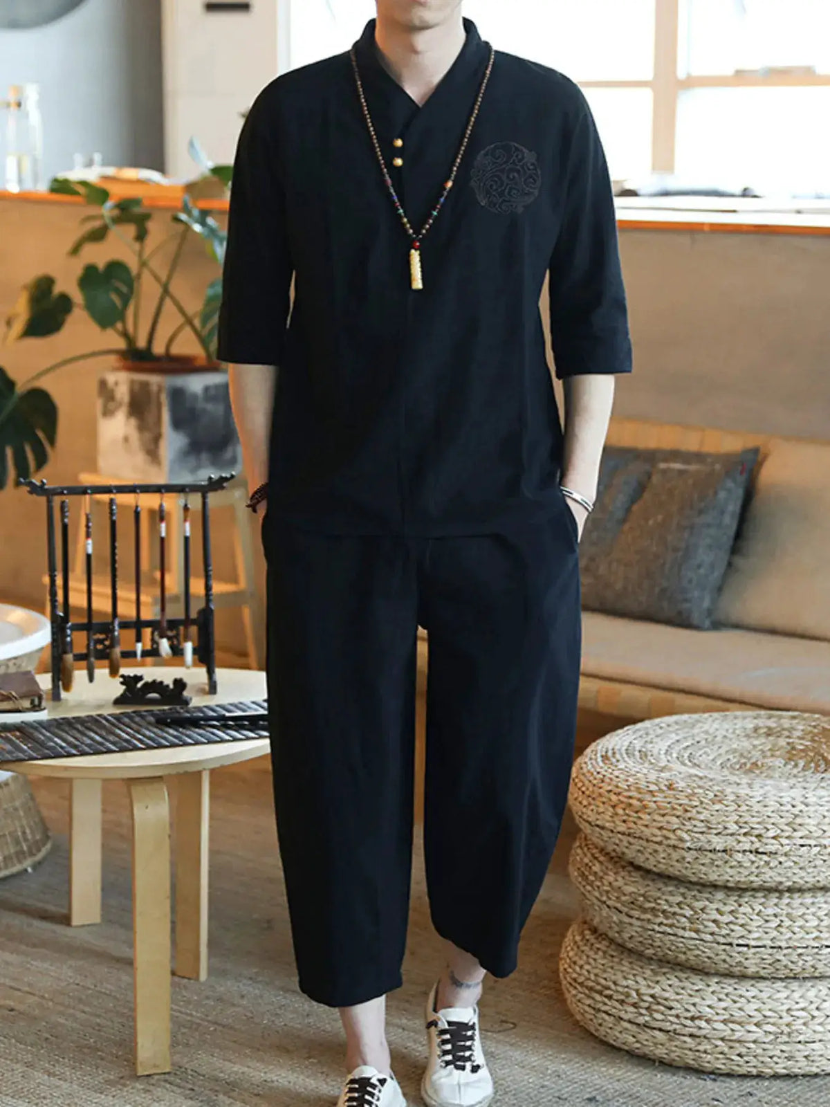Mens plus size two-piece three-quarter sleeve top and pants set in black, Trendsi casual loungewear ensemble