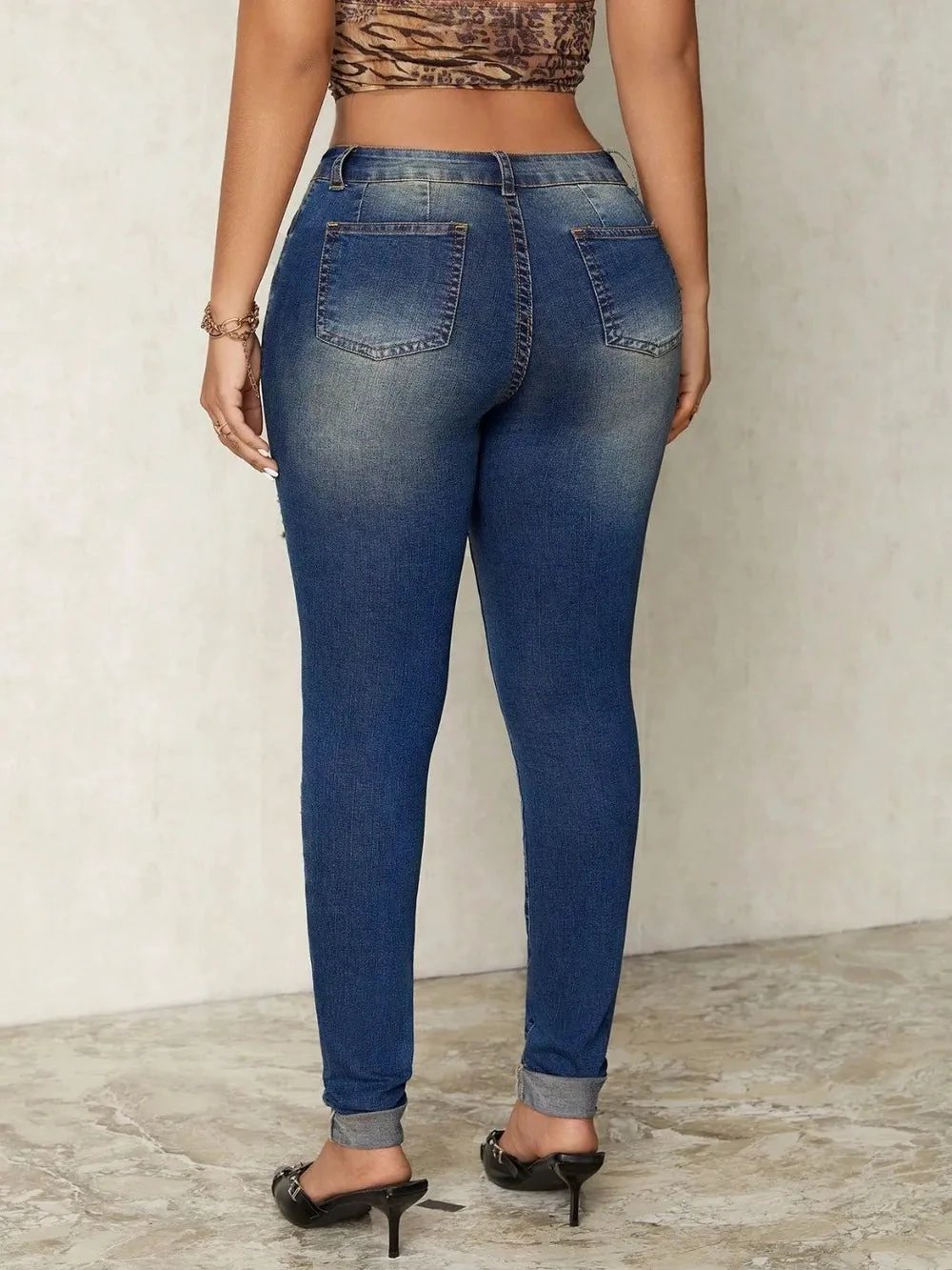Distressed Skinny Jeans by eprolo