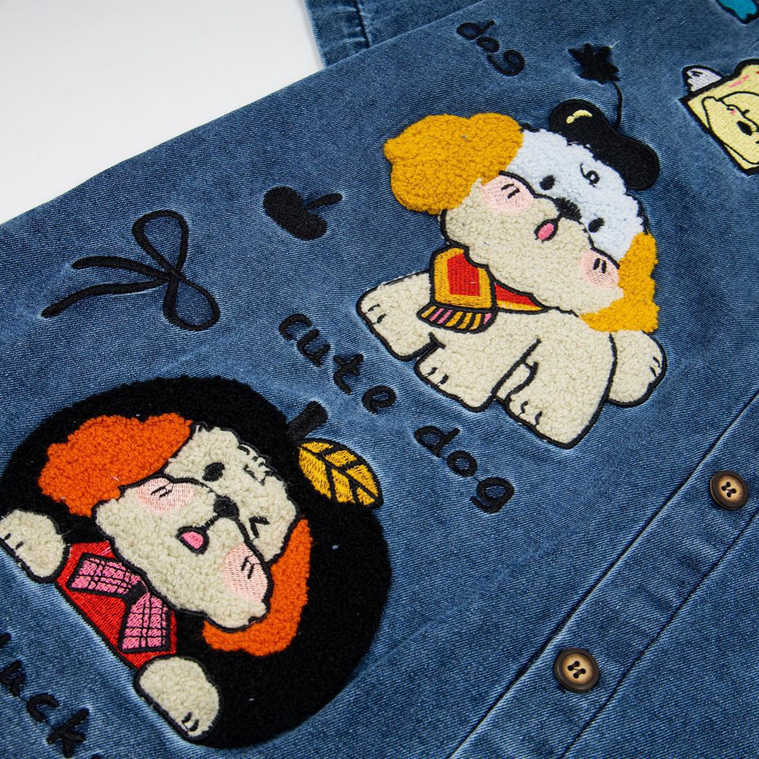 Denim short-sleeve shirt featuring two cute embroidered dogs, blue denim fabric, street trend style