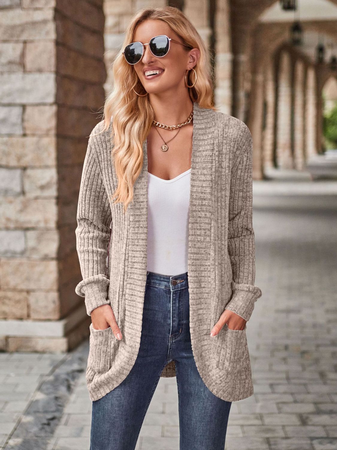 Stretchy open-front cardigan in beige knit with deep side pockets for women, Trendsi