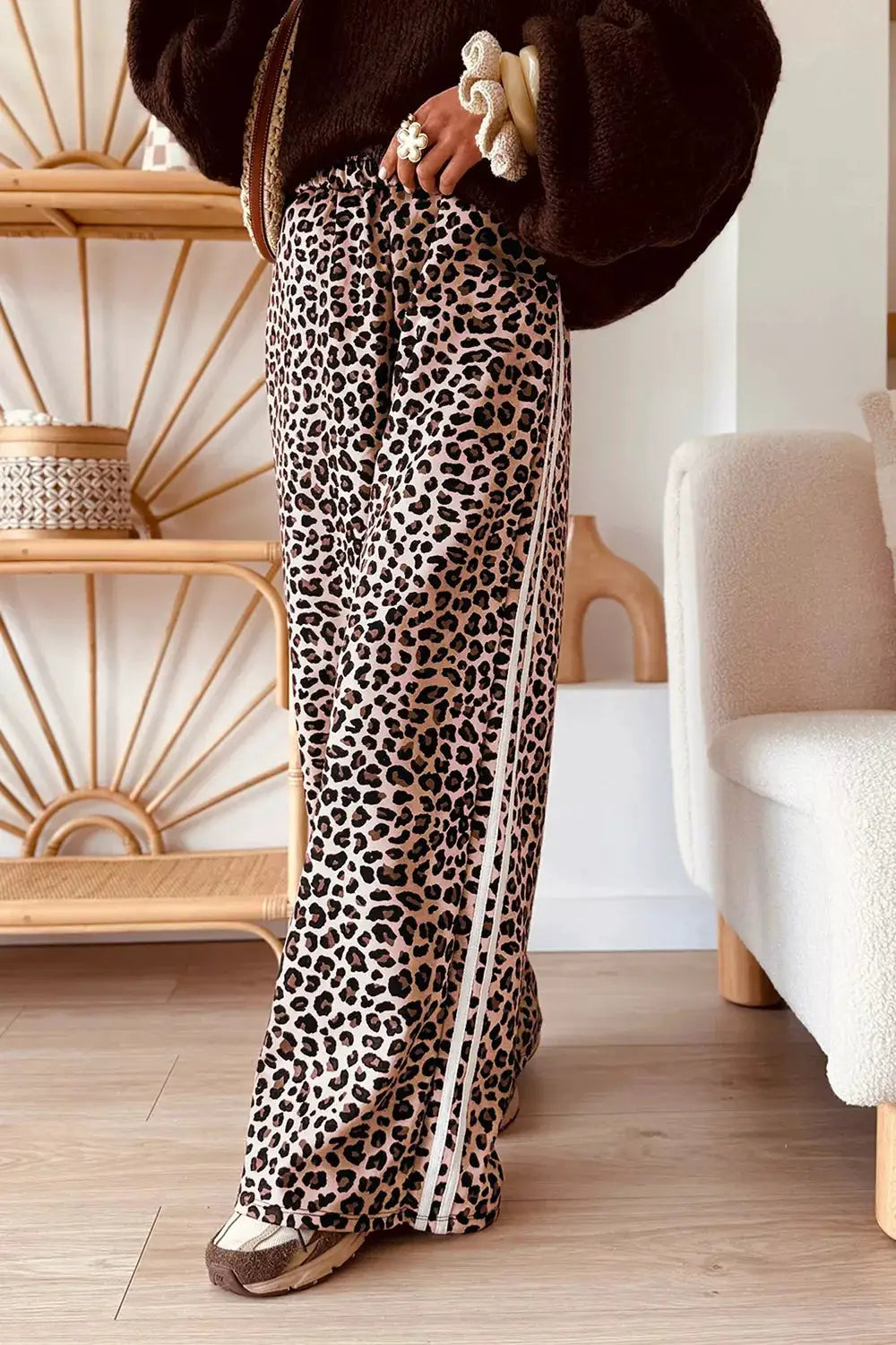 Leopard print side-striped wide-leg palazzo pants in beige with black spots by Trendsi