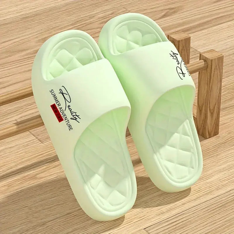 EvaStride lightweight men's EVA sandals in pale lime with quilted footbeds