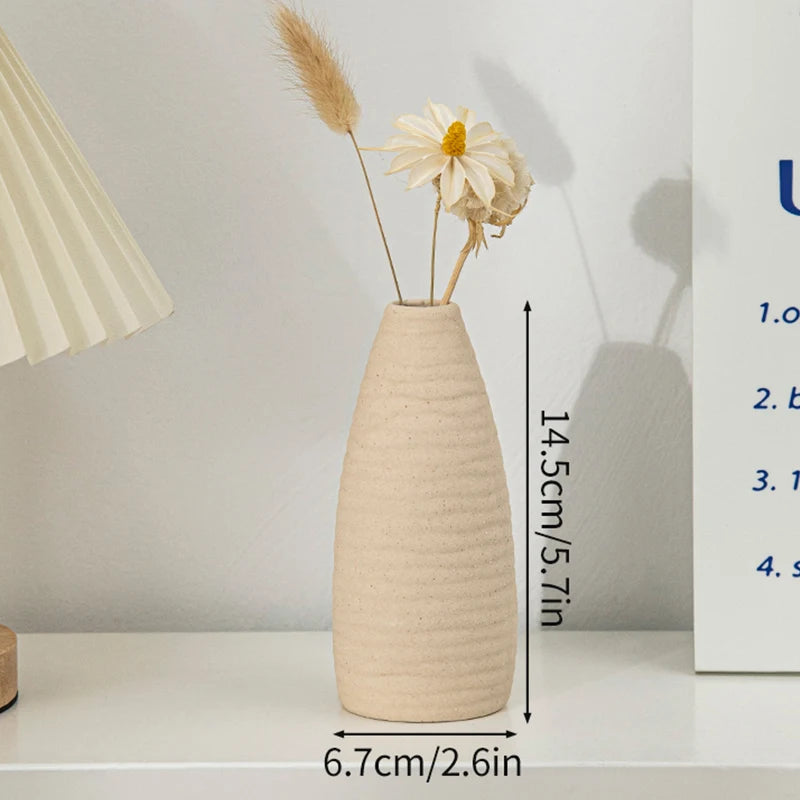 Ceramic flower vase, cream ribbed retro design, 14.5 cm tall, 6.7 cm base, for dried flowers.