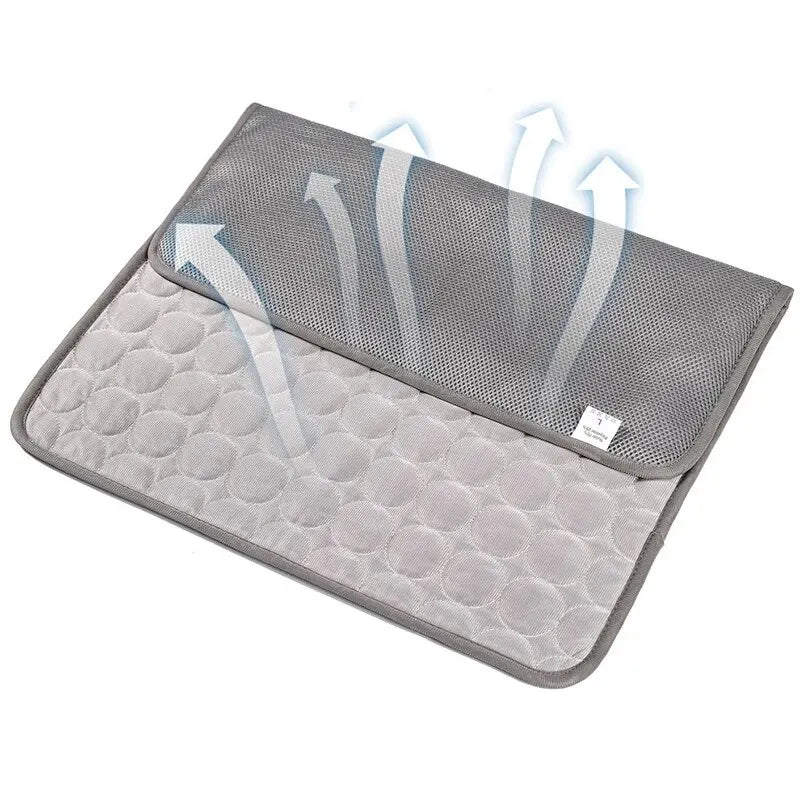 Self-cooling pet mat for dogs and cats, gray quilted underside with breathable mesh top by PrimeCanada.Store