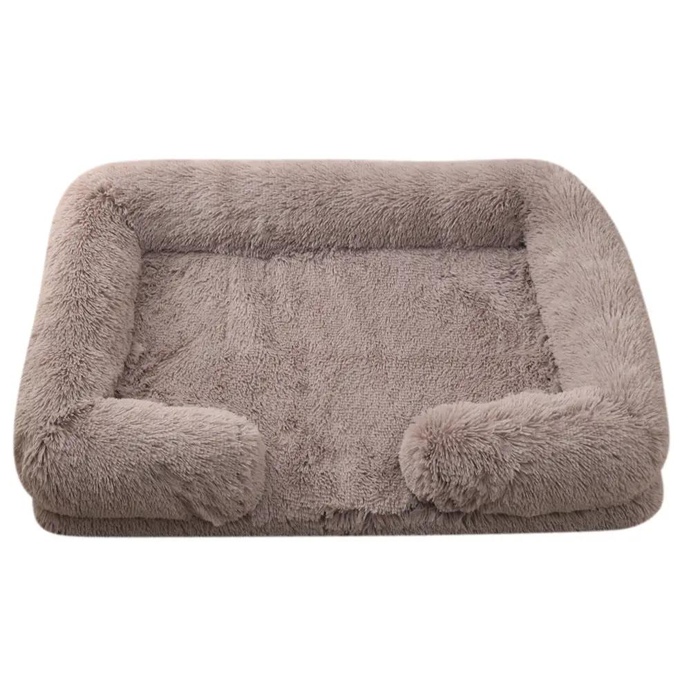 AdTec plush round dog bed, beige faux fur with soft bolsters.