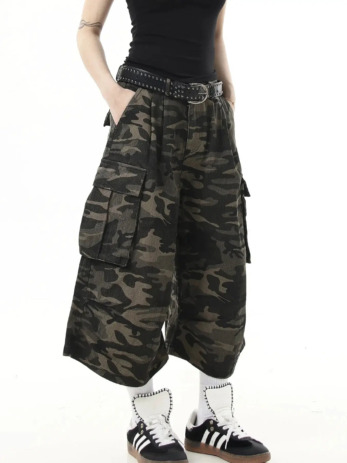 Men's camouflage cargo denim shorts plus size, cotton-polyester blend, by Trendsi