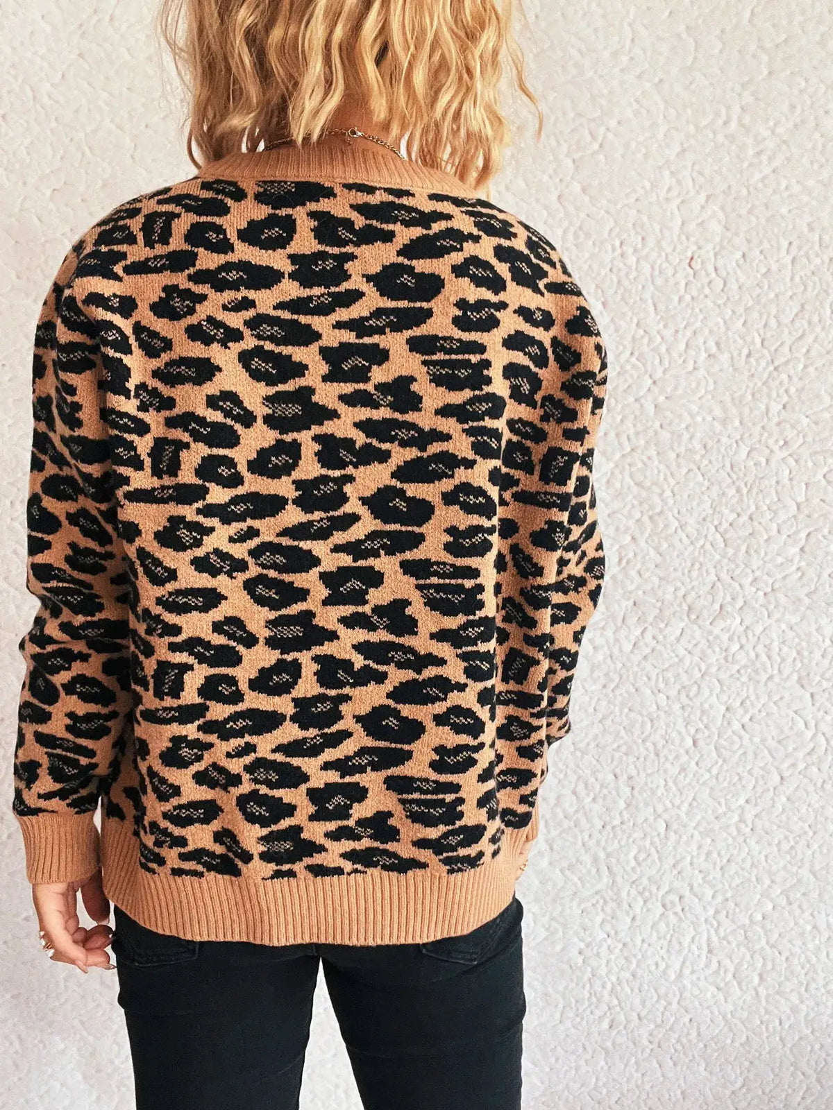 Zip-up leopard-print cardigan in tan and black; knit long-sleeve layering piece by Trendsi