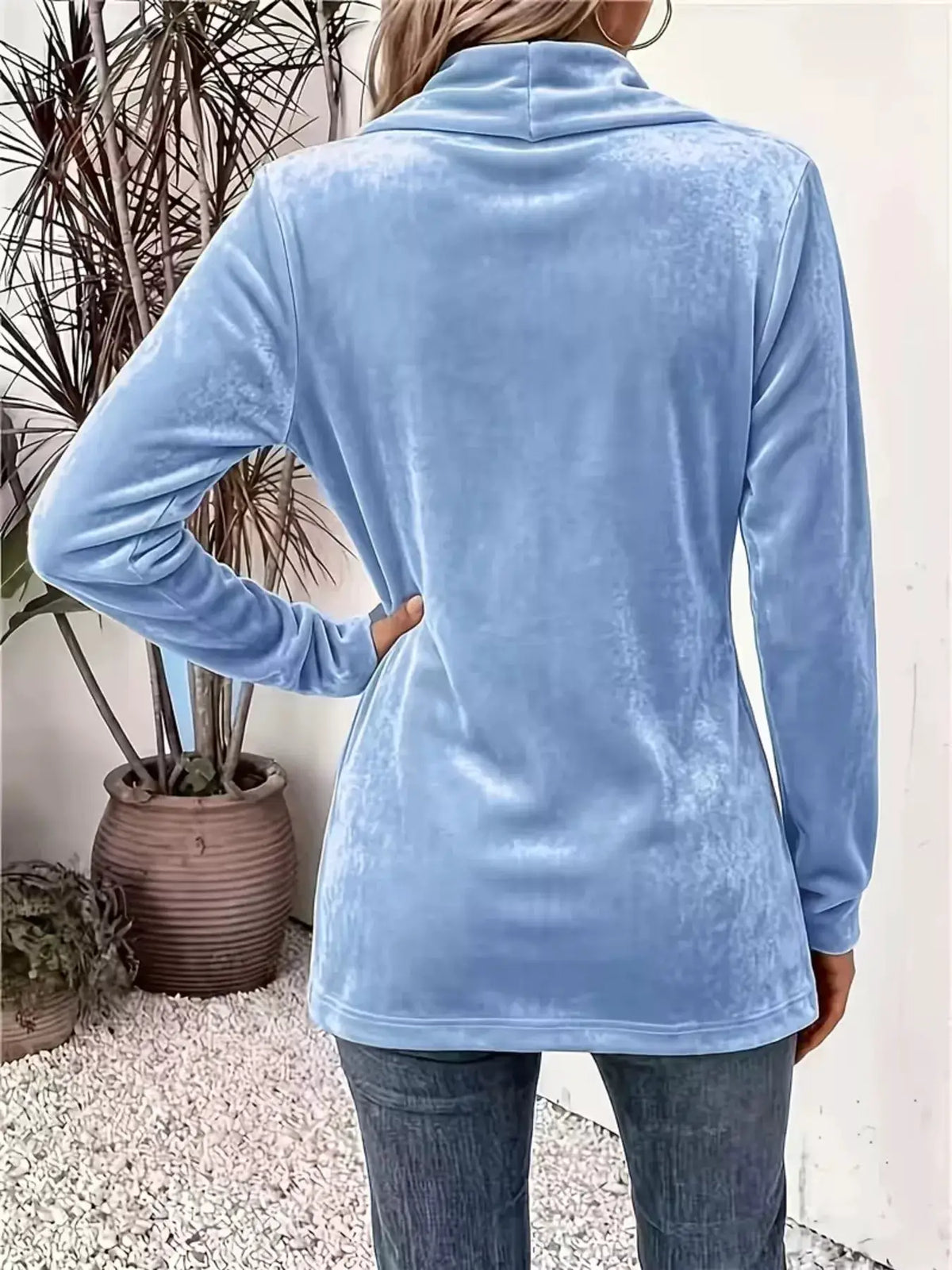 Elegant velvet open-front outerwear in powder blue by Trendsi