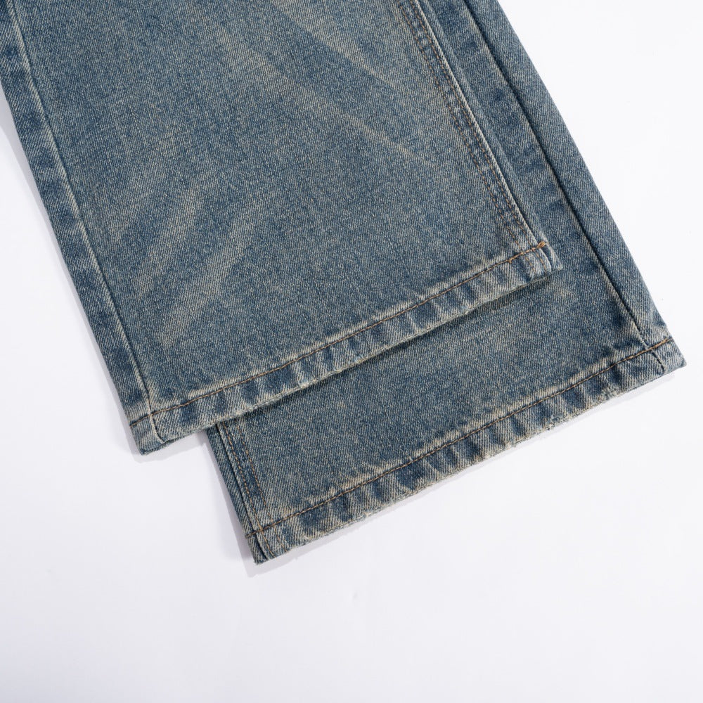 Pantalones vaqueros de pierna ancha blanqueados