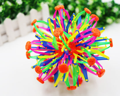 Jouets pour enfants Balle florissante à attraper et à lancer Balle télescopique magique qui grandit