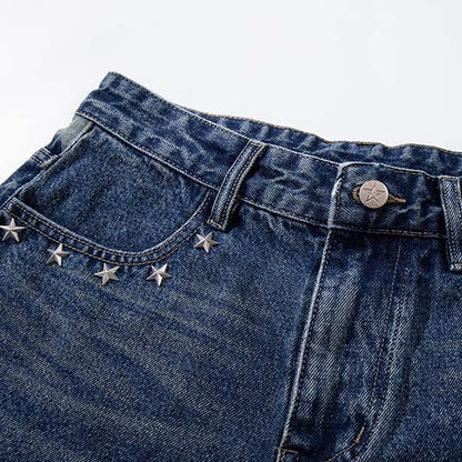 Short en jean orné d'étoiles