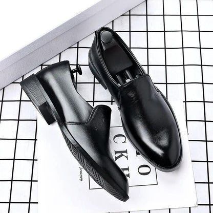 AdTec men's casual business slip-on leather shoes with pointed toe, black
