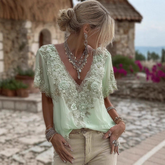 Top de mujer con cuello de pico, estampado 3D y manga corta, con un elegante estilo artístico y vintage