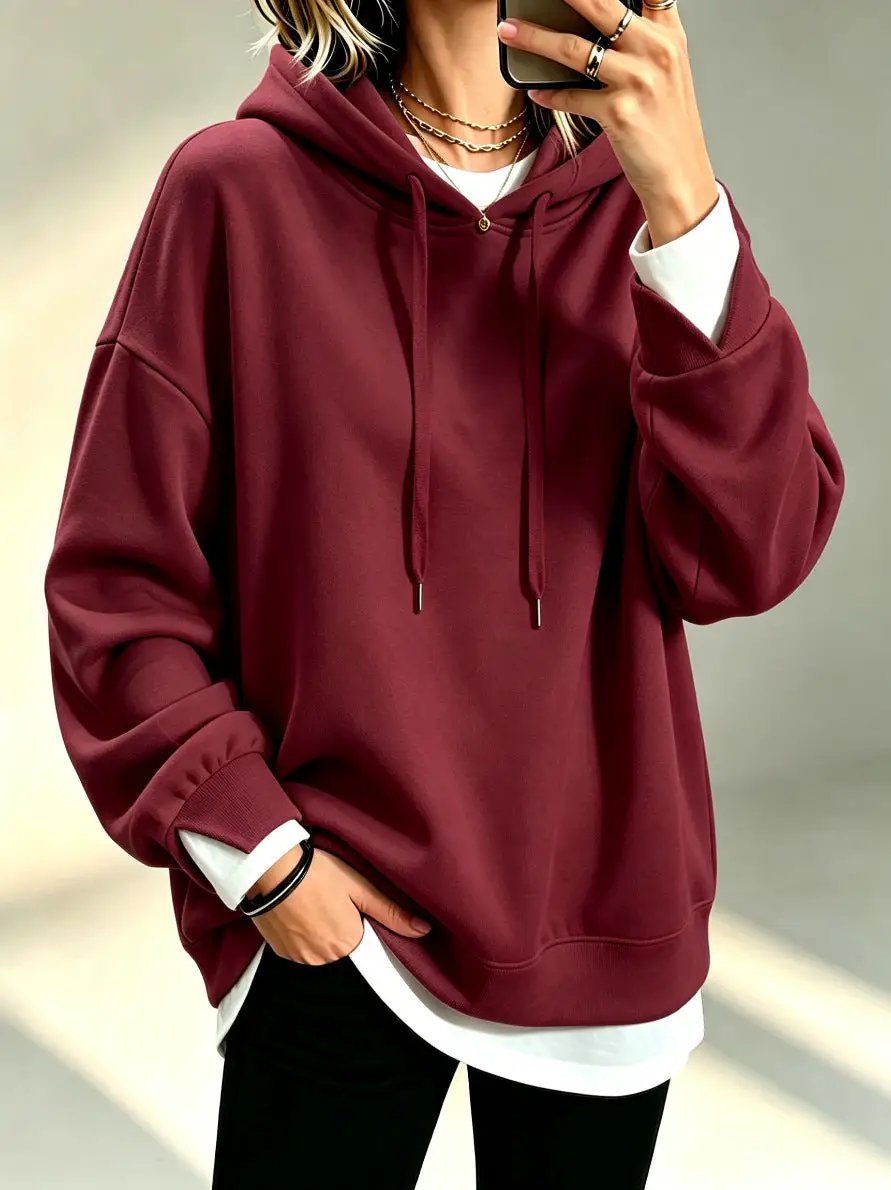 Plus-size loose-fit burgundy hoodie with drawstring hood and front pocket