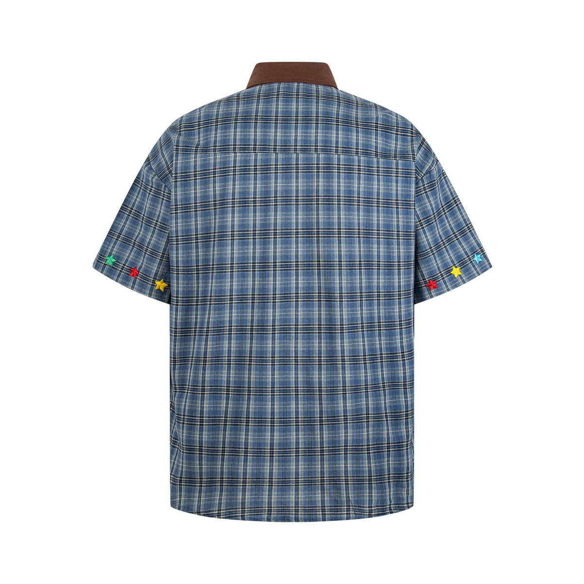 Camisa de manga corta bordada con mariposas y letras