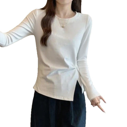 sophisticated round neck long sleeve t-shirt.