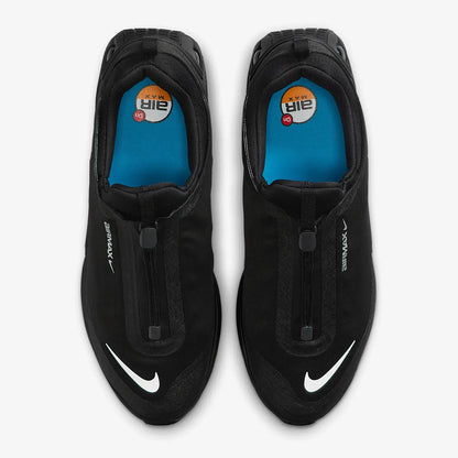 Nike Air Max Dn Roam black low-cut sneakers, blue interior, pair