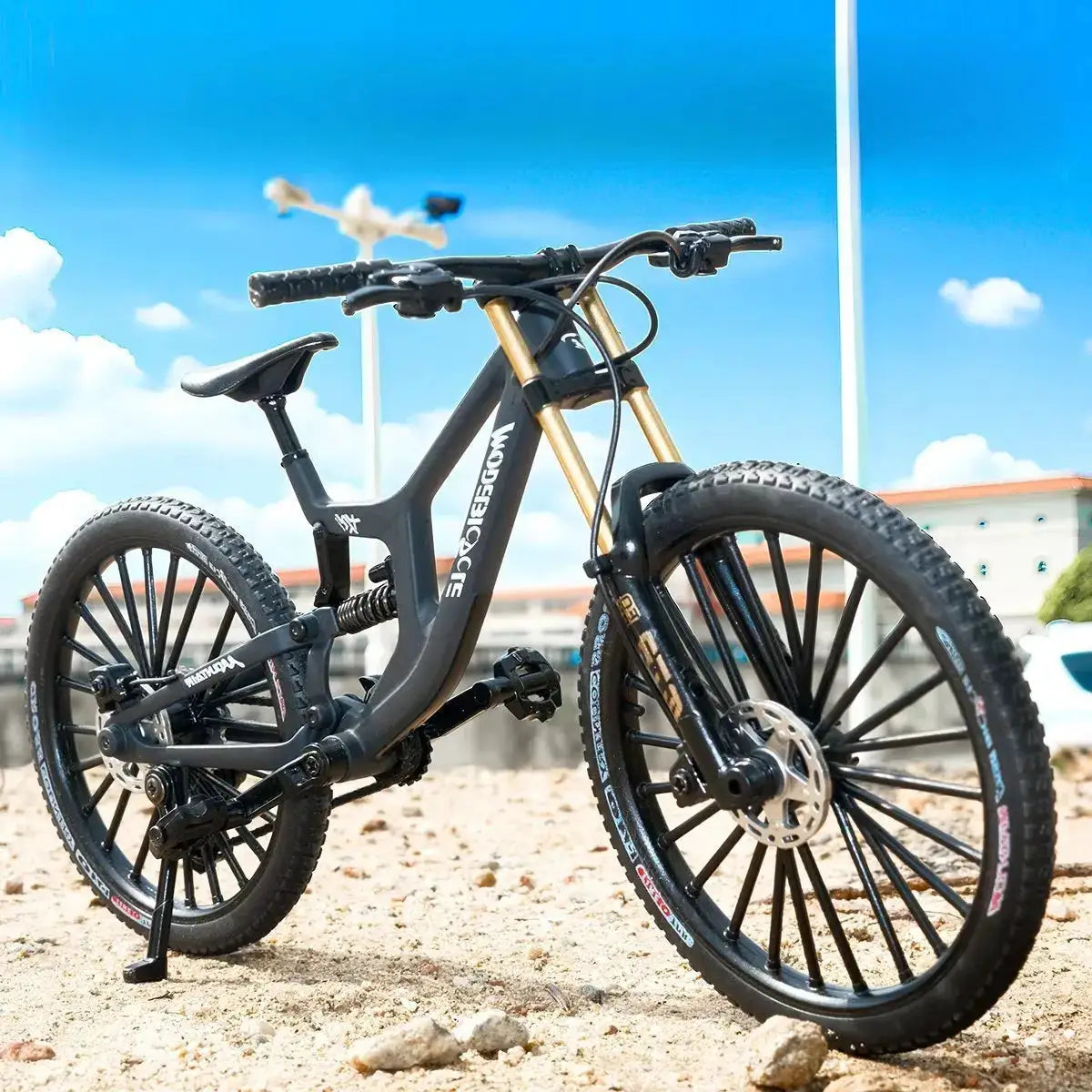 European 1:8 alloy mountain bike model with dual suspension and realistic gears PrimeCanada.Store