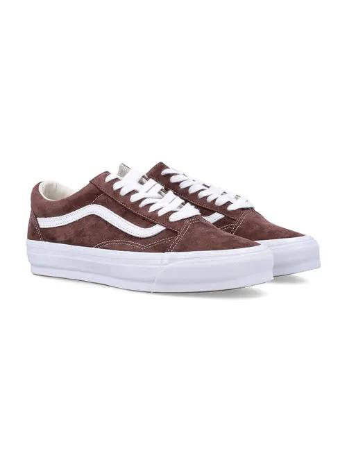 Vans men's sneakers brown suede with white side stripe, white laces, thick white sole