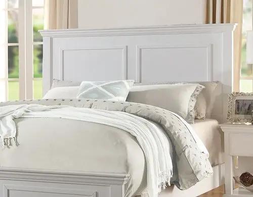 White queen-size bed with high panel headboard by PrimeCanada.Store